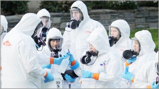 করোনাভাইরাস (কোভিড-১৯): বাঁচার জন্য বিশেষজ্ঞদের ১২ পরামর্শ